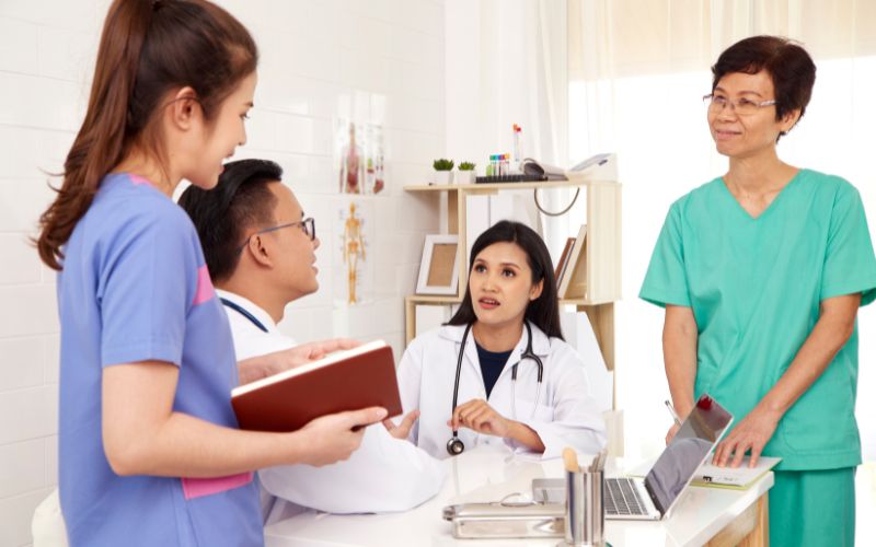 Đối tượng cần thận trọng, chú ý trước khi lọc máu xấu trẻ hoá làn da