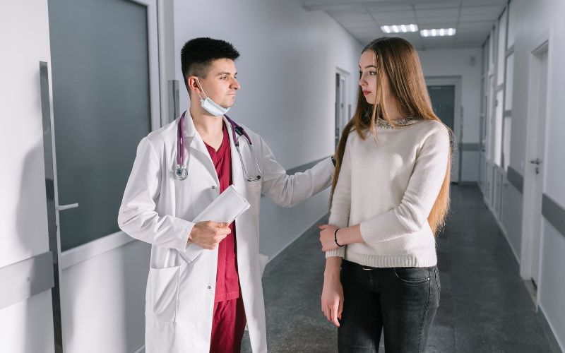 Xét nghiệm HbA1c, còn gọi là xét nghiệm glycated hemoglobin, đo lường mức độ glucose